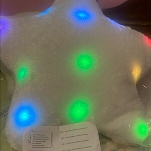Star Shaped LED Pillow - White